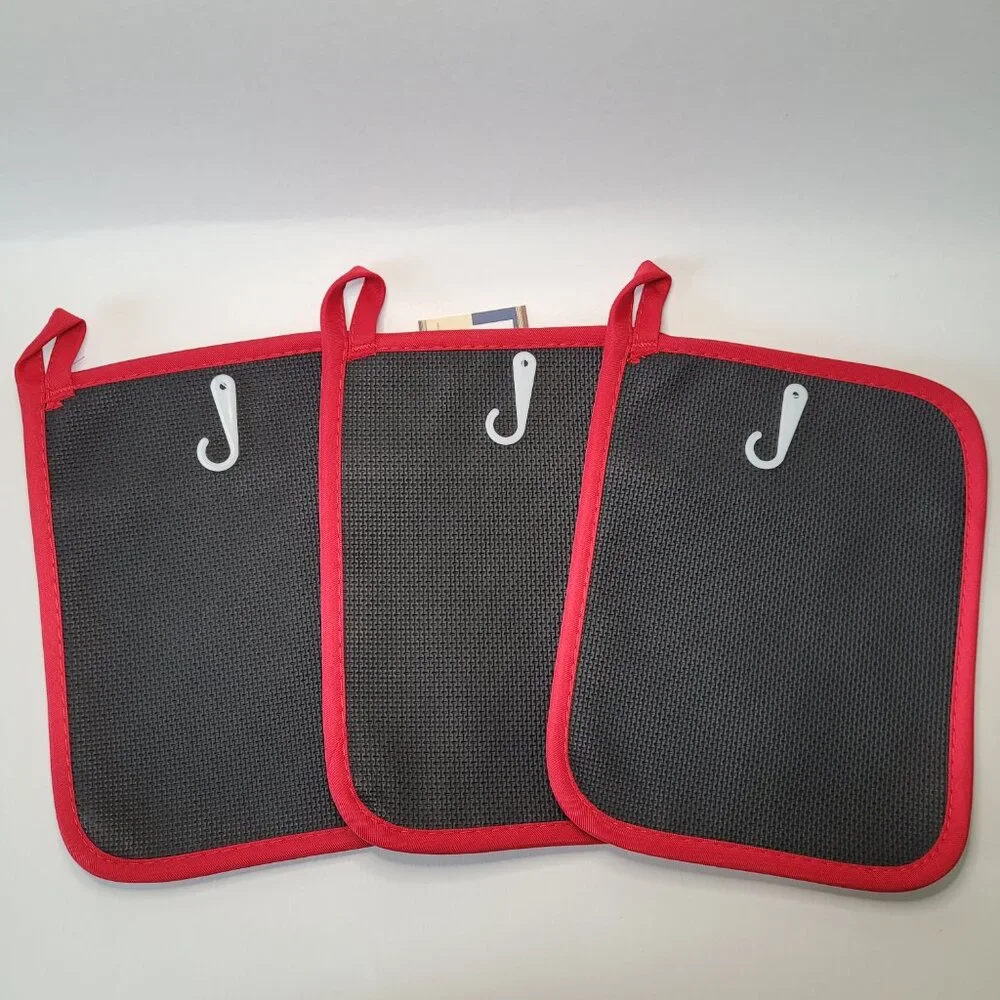Home Collection Hot Pot Holder Mitts Red Set of 3 NEW 7inx9in Farmhouse Classic